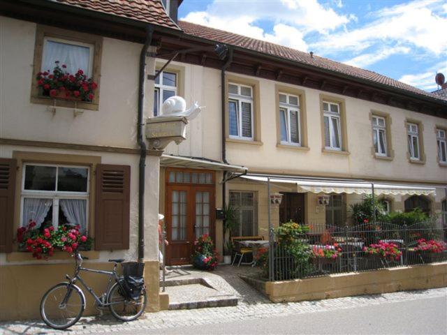 Gasthaus Zur Schnecke Kandern Exteriör bild